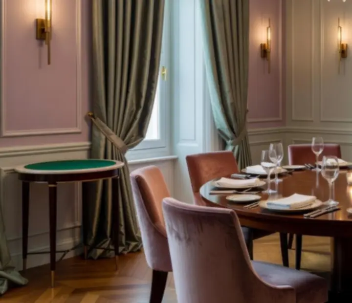 Salon privé élégant du restaurant BelCantoir
